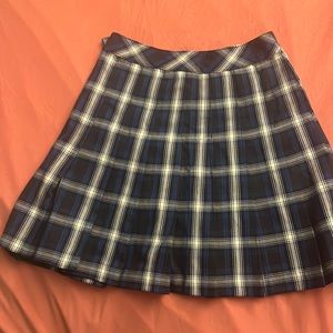 Cute navy blue and white plaid skirt